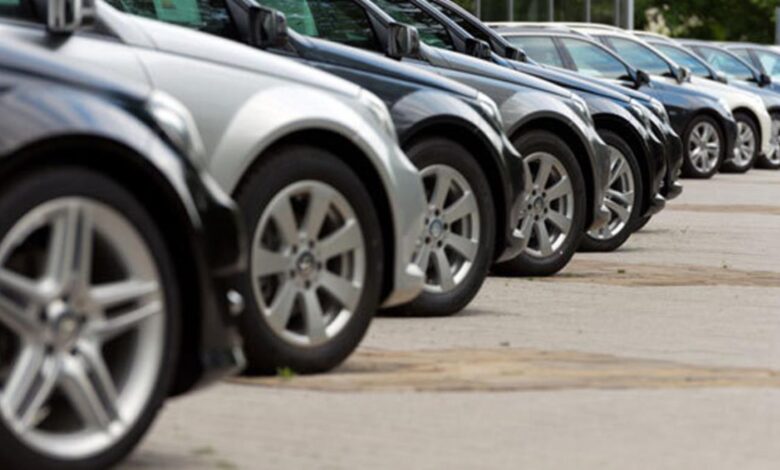 ticaret bakanligi gumrukte el konulan otomobilleri satisa cikardi fiyatlar 65 70 bin lira arasinda QuCv97A7